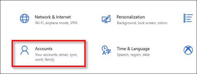 விண்டோஸ் அமைப்புகளில், கிளிக் செய்க "கணக்குகள்."